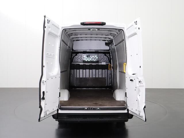 Iveco DAILY 35S16 L2H2 | 3500Kg TG | Airco | 3-Persoons | Betimmering