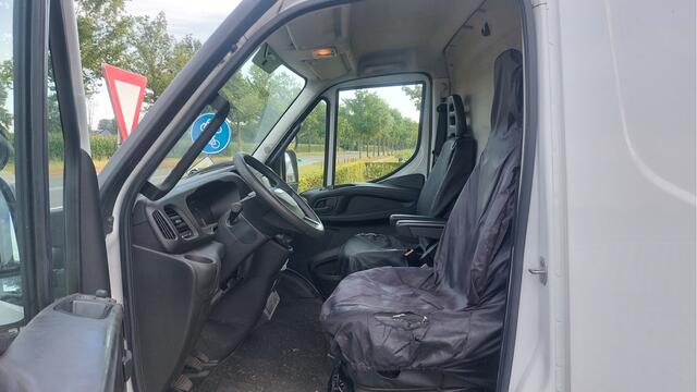 Iveco DAILY 35C12V 2.3 352 AIRCO MARGE BJ 2017