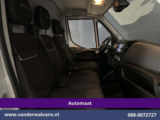 Iveco DAILY 35S14V 136pk Automaat 3500kg Trekhaak L2H2 Euro6 Airco | Camera | Navigatie LED, Cruiscontrol, Chauffeursstoel, Bijrijdersbank