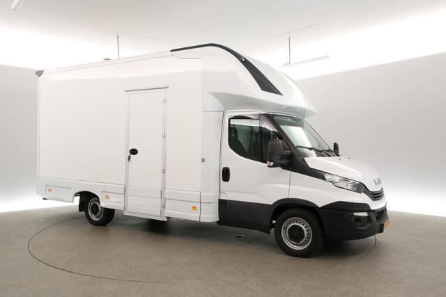 Iveco DAILY 35S14 2.3 410 | Foodtruck | Patatwagen | Verkoopwagen | Patatkraam | Eventtruck | Frietwagen | Snackwagen | Zijdeur | Airco Treeplank