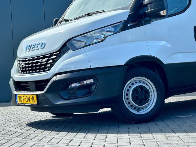 Iveco DAILY 35S18 3.0 180 PK HI-MATIC AUTOM / L4H2 / 3500 KG AHG / 3 ZITS / AIRCO / NAVI / CRUISE