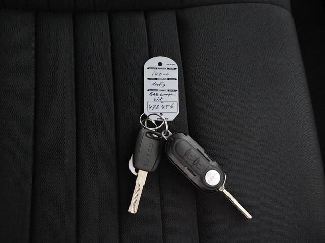 Iveco DAILY 35C16 Bakwagen+Laadklep | Airco | 3-Persoons | 750Kg Laadklep