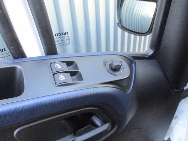 Iveco DAILY 35S14 Oprijwagen Laadbak Airco