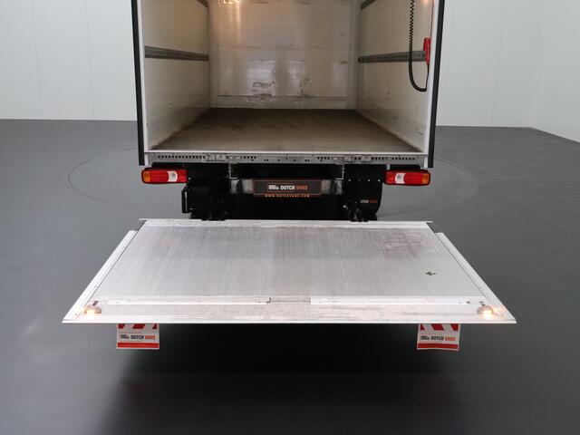 Iveco DAILY 35C16 Bakwagen+Laadklep 2023 | Airco | 3-Persoons