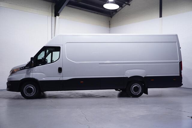 Iveco DAILY 35S16 160 pk L4H2 Jumbo XXL Airco ECC Laadruimte Pakket, PDC achter, 3-Zits