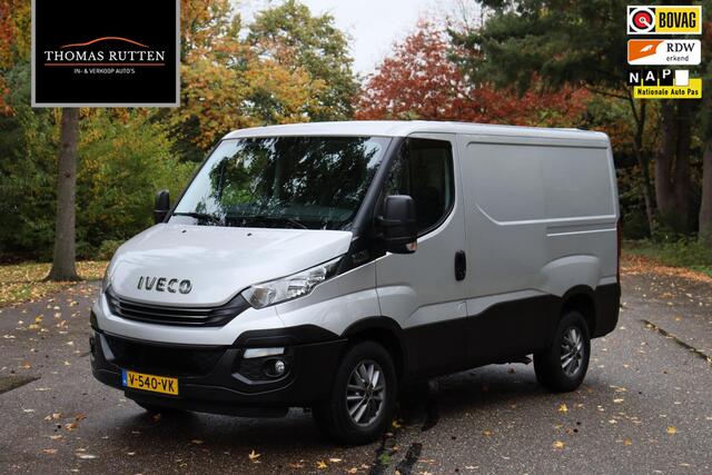 Iveco DAILY 35S14V 2.3 300 H1 2019 | Airco | Parkeersensoren | Cruise Control | Stuurwiel Bediening | 2 Sleutels | Boejes | Elektrische Ramen | Elektrisch Verstelbare Spiegels