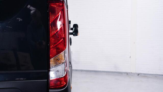 Iveco DAILY 35S21 210 pk Aut. Dubbel Cabine 6-Zits Adapt. Cruise, Navi, Camera, 16" LMV, Trekhaak 3.500 kg