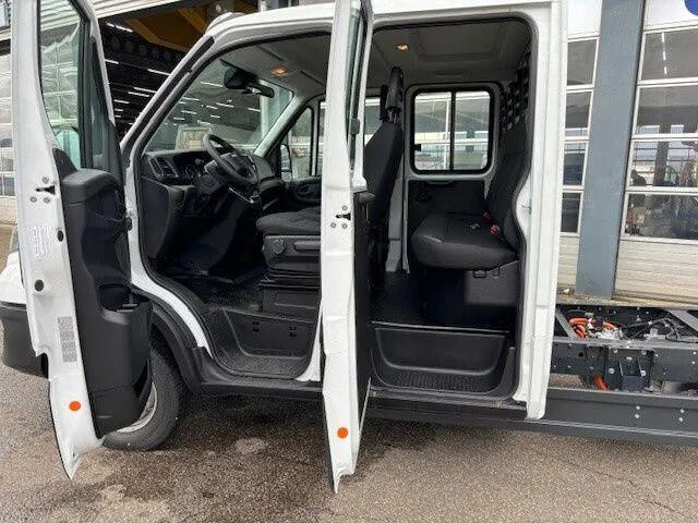 Iveco DAILY Electric 42C14DE 74Kw dubbele cabine