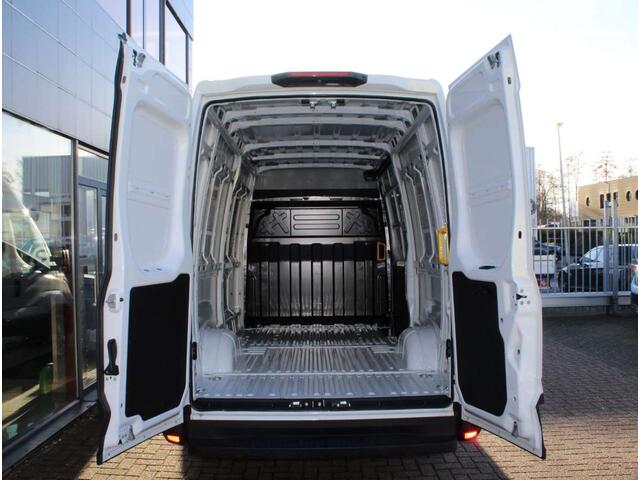 Iveco DAILY 35S18V 3.0 352 H2 L Airco/Cruise/Cam/Nav Nieuw