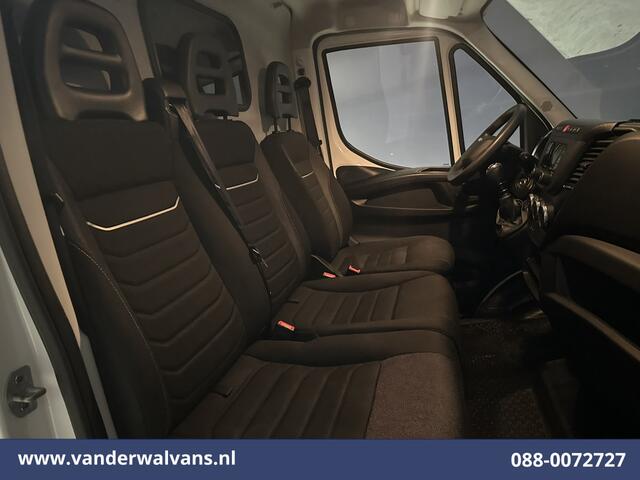 Iveco DAILY 35S16 157pk L3H2 Euro6 Airco | 3500kg trekvermogen | Parkeersensoren Bijrijdersbank