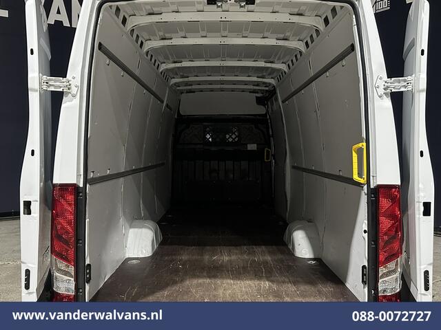 Iveco DAILY 35S16 157pk L3H2 Euro6 Airco | 3500kg trekvermogen | Parkeersensoren Bijrijdersbank