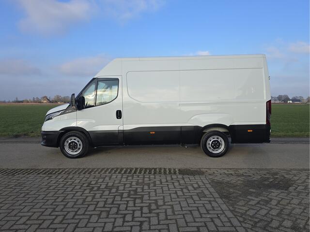 Iveco DAILY 35S14V 2.3 352L H2 - 140 Pk - Euro 6 - Airco - Cruise Control