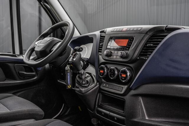 Iveco DAILY **35S14V 2.3 L2H2 | Automaat | Euro 6 | Cruise | Climate | 3500 KG Trekgewicht | Trekhaak**
