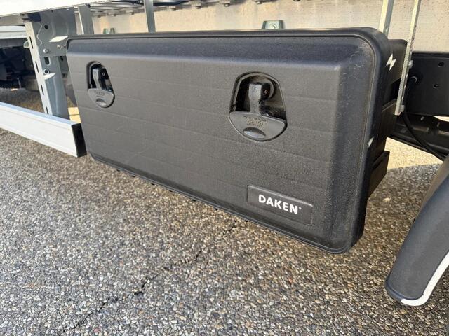 Iveco DAILY 35S18 Auto/Machine Transport Oprijwagen Automaat Airco Cruisecontrol Trekhaak BPM VRIJ