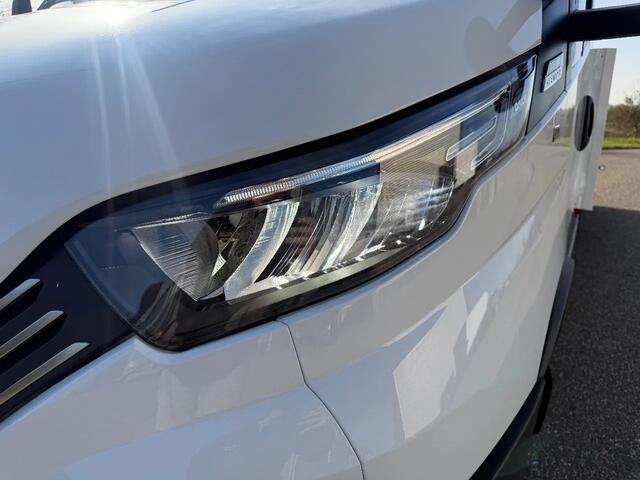 Iveco DAILY 35S18 Auto/Machine Transport Oprijwagen Automaat Airco Cruisecontrol Trekhaak BPM VRIJ