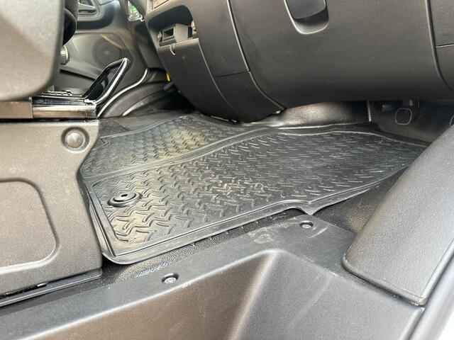 Iveco DAILY 70C14 CTE lift 23 meter, elektrische lift 17 uren 2 persoonslift 250 kg