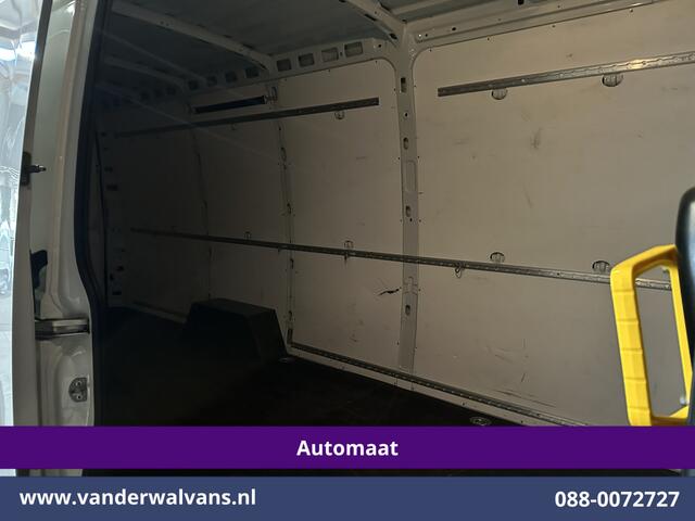 Iveco DAILY 35S16 157pk Automaat L3H2 Euro6 Airco | 3500kg trekvermogen Bijrijdersbank