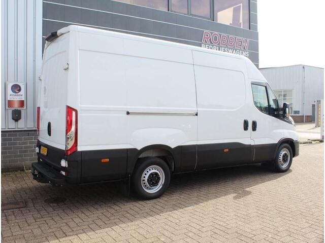 Iveco DAILY 35S16V HA8 2.3 352L H2 Aut. Airco/Trekhaak/PDC