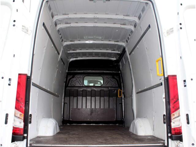 Iveco DAILY 35S16V HA8 2.3 352L H2 Aut. Airco/Trekhaak/PDC