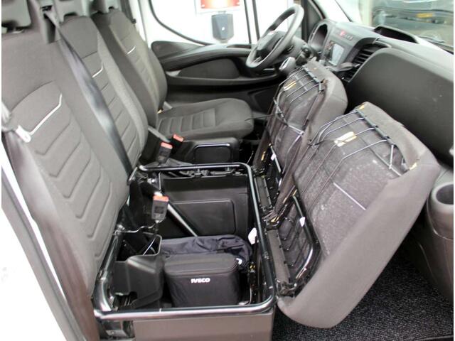 Iveco DAILY 35S16V HA8 2.3 352L H2 Aut. Airco/Trekhaak/PDC