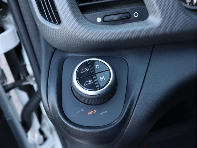 Iveco DAILY 35S16 Hi-Matic Euro 6 - Luchtvering - L2H2 - 3.5t KG Trekhaak - LED