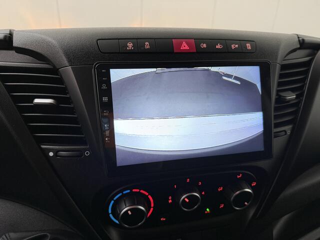 Iveco DAILY 35C16 Bakwagen+Laadklep | Dakspoiler | Multimedia | Camera | Airco | Cruise |