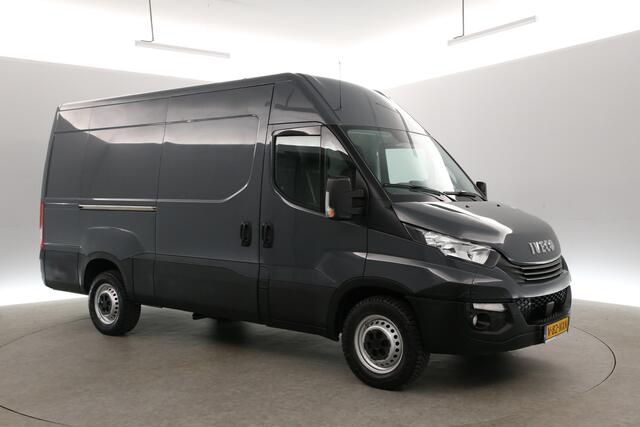 Iveco DAILY 35S14V 2.3 L2H2 | MARGE | Aut. | Airco | Cruise | 3 Zits | Trekhaak | Elektrpakket