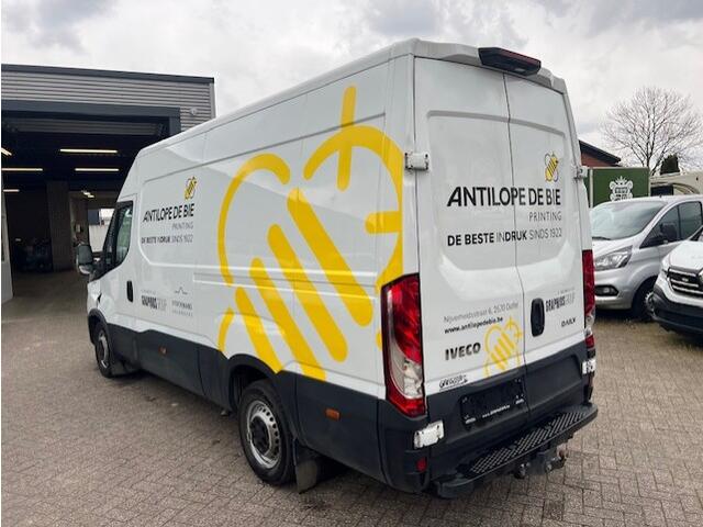 Iveco DAILY 35S14 2.3D 352 L2H2 AIRCO KLIMA NAV EURO6