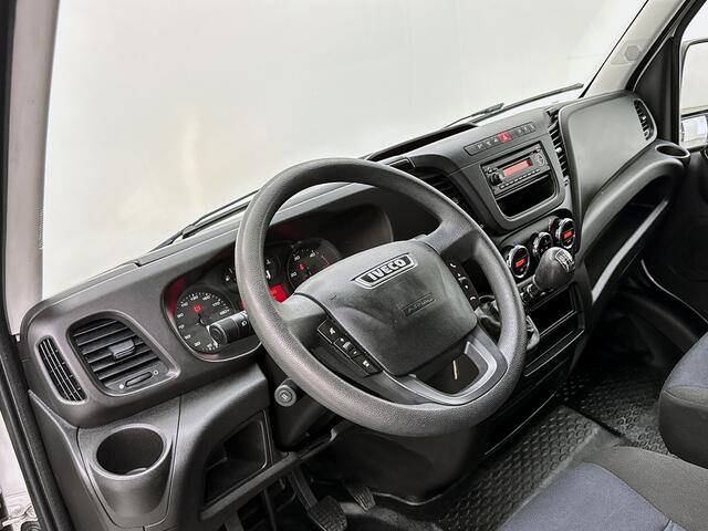 Iveco DAILY 35S14V 2.3 352 Luchtgeveerde stoel Trekhaak 3500kg Climate control Betimmering Cruise control