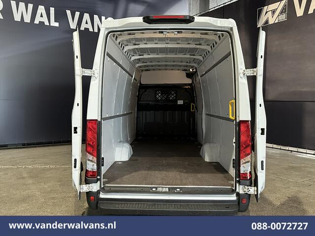 Iveco DAILY 35S16 2.3 157pk L3H2 Euro6 Airco | Parkeersensoren | 3500kg trekvermogen Bijrijdersbank