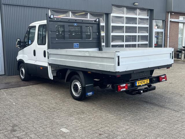 Iveco DAILY 35S12D 2.3 345 Openlaadbak Airco Trekhaak 3500kg trekgewicht 7-Persoons Open laadbak Pick-up Bakwagen P-up Euro 6 Bpm vrij voor particulier gebruik!!