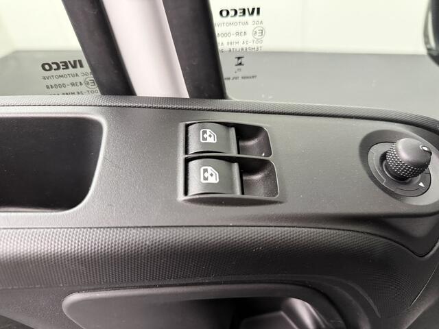 Iveco DAILY 35S16 L3H2 Maxi (2024) | 3500 Kg Trekhaak | Airco | 3-Zits | Betimmering