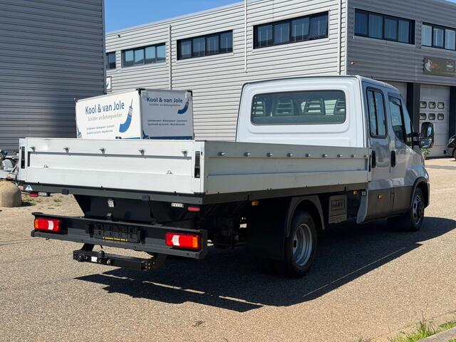 Iveco DAILY 35C18 Dubbelcabine Openlaadbak Automaat Airco Cruisecontrol Trekhaak