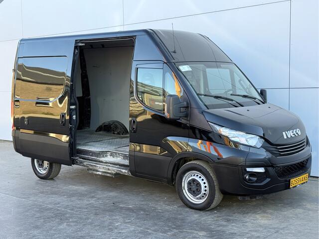 Iveco DAILY 35S16 2.3 Automaat L2H2 Airco Cruise Control Navigatie Luchtgeveerde stoel