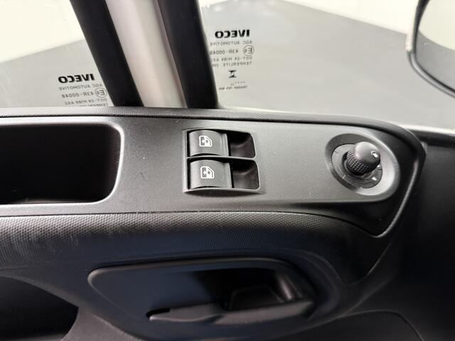 Iveco DAILY 35C16 3.0L Bakwagen+Laadklep | Dubbellucht | Airco | Cruise | 3-Zits