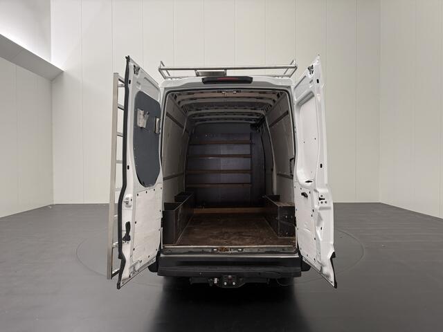 Iveco DAILY 35S16 L2H2 | Euro 6 | Imperiaal | Trekhaak 3500Kg | Airco | 3-zits | Betimmering