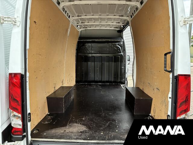 Iveco DAILY 35 180pk 3.0L L2LH2 Hi-Matic Automaat Imperiaal Trekhaak Cruise Camera Climate Control