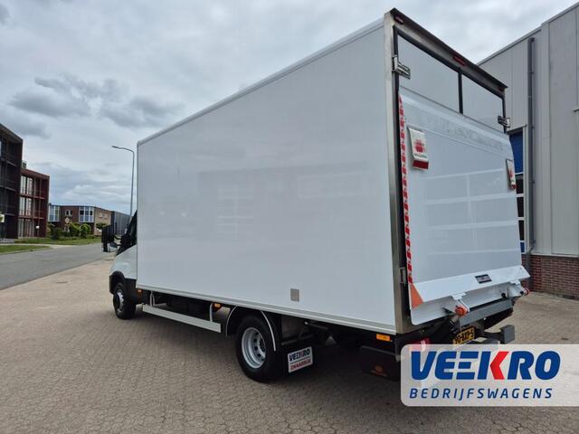 Iveco DAILY 7200 KG totaal gewicht. Automaat