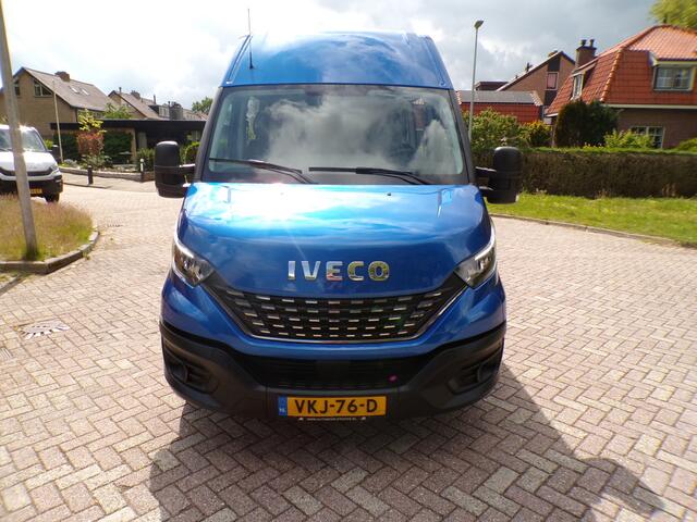 Iveco DAILY 35S18HV 3.0 Automaat Dubbele cabine *UNIEK!*