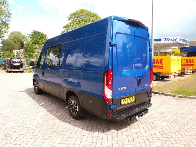 Iveco DAILY 35S18HV 3.0 Automaat Dubbele cabine *UNIEK!*