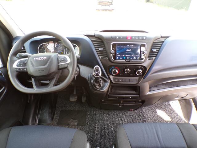 Iveco DAILY 35S18HV 3.0 Automaat Dubbele cabine *UNIEK!*