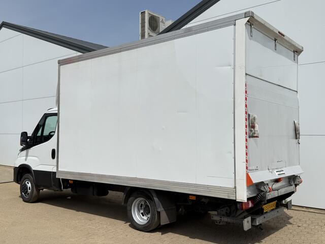 Iveco DAILY 35C14 2.3 Automaat Laadklep Airco Cruise Control Bakwagen Koffer Meubelbak