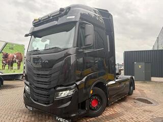 iveco-s-way-as440st-fp-570pk---reta
