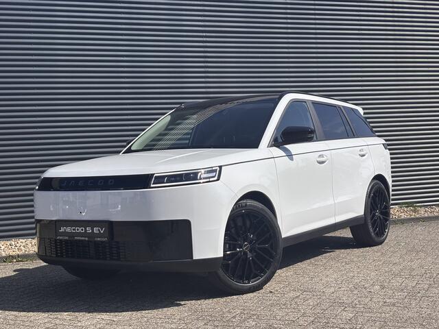 Jaecoo 5 EV Exclusive 61 kWh Volledig Elektrisch met Black Pack Wrap 20 Inch Lichtmetalen velgen, Lederen bekleding en Stoelverwarming Uit voorraad leverbaar!