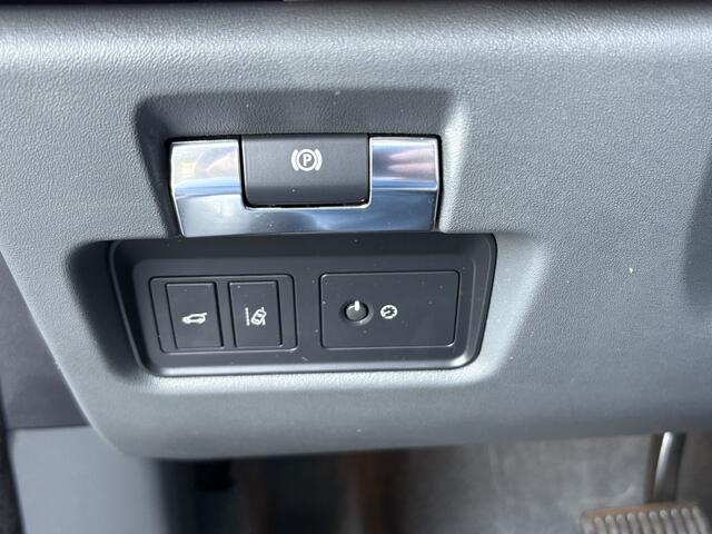 Jaguar E-Pace 2.0 P200 AWD R-Dynamic S | 360° Camera | Navigatie | Panoramadak | Stoelverwarming |