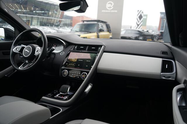 Jaguar E-Pace 1.5 P300e AWD R-Dynamic S | Voorstoelen verwarmd | Panoramadak |