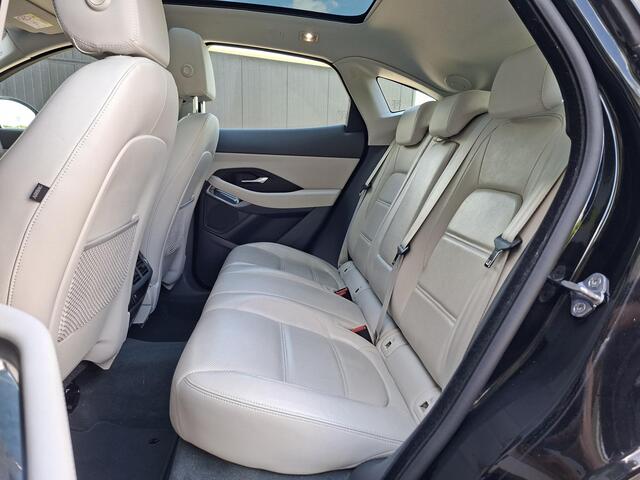 Jaguar E-Pace 2.0 P200 AWD SE Luxury | Volleder | Panoramadak | verwarmde stoelen | Etc.. Org NL & volledig dealer ondh.