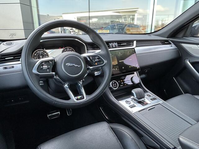 Jaguar F-PACE P400e 404pk AWD R-Dynamic SE | Adaptive Cruise | Panoramisch schuifdak | Stuuwielverwarming |