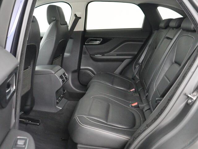 Jaguar F-PACE 2.0 R-Sport AWD 25t | Panoramadak | Leder | Stoelverwarming | Bi-Xenon | Camera | Navigatie | 20'' | Meridian Surround | Bluetooth | Cruise control | Parkeerhulp | Climate control