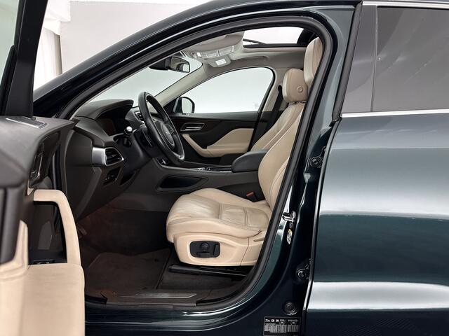 Jaguar F-PACE 2.0 Portfolio AWD 20d Aut. *PANO | DIGI-COCKPIT | XENON | LEATHER | KEYLESS | MERIDIAN-SOUND | NAVI-FULLMAP | ECC | PDC | CRUISE | 19''ALU*